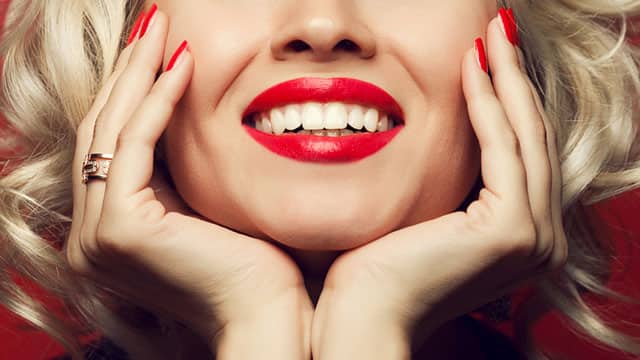 Tẩy trắng răng bằng laser có an toàn không?
